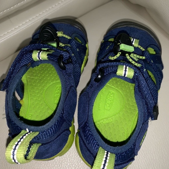 SOLD - Picture 6 of 7